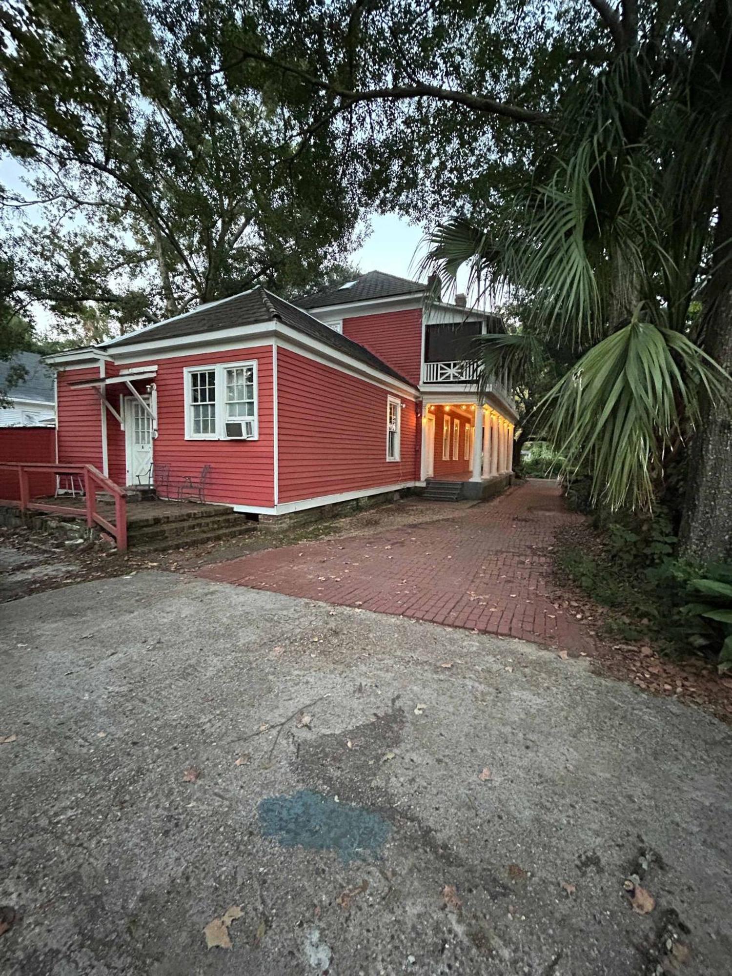 Pretty Peach Palace-Historic, Mins To Downtown Mobile Kültér fotó