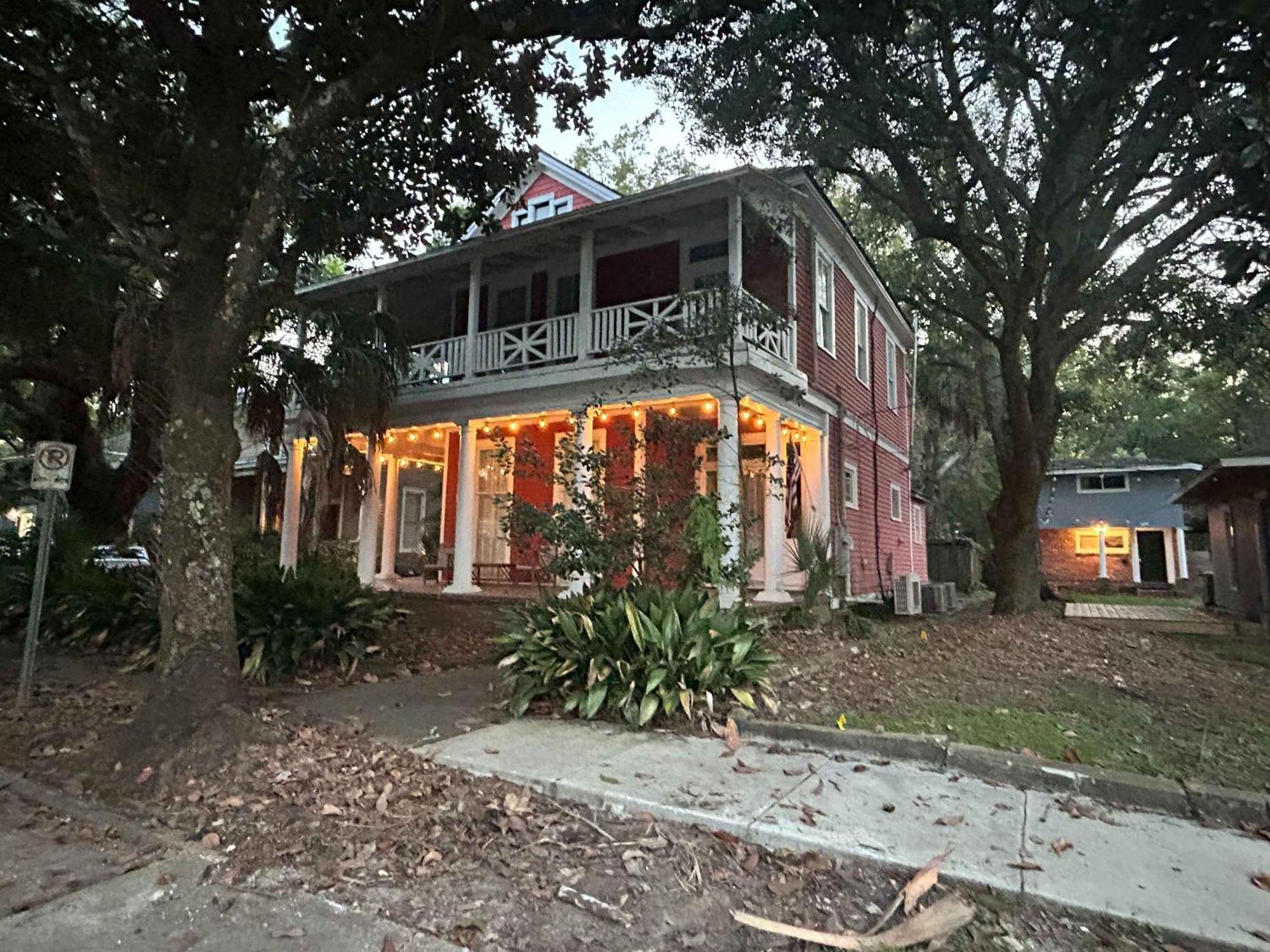 Pretty Peach Palace-Historic, Mins To Downtown Mobile Kültér fotó